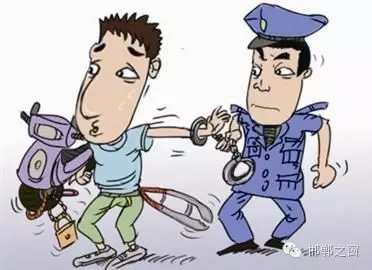 記者從武安市公安局獲悉，7月24日，武安三名未成年人在一天的時(shí)間里偷盜三輛山地自行車(chē)，被抓后，三名未成年違法行為人被公安局要求，各自書(shū)面寫(xiě)出不違法違規(guī)保證書(shū)，并囑咐家長(zhǎng)做好監(jiān)護(hù)教育工作。